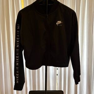 Nike Women's Cropped Athletic Jacket